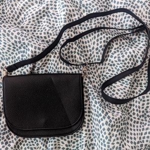 🖤🧿Thirty-one Black Leather Purse🧿🖤